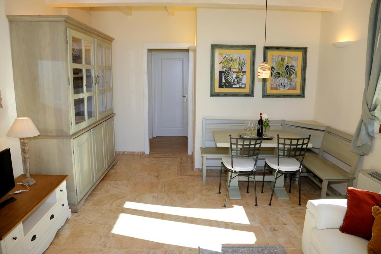 Casa Vacanze Squarcialupi كاستيلّينا إنْ كْيانت المظهر الخارجي الصورة